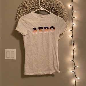 White Aeropostale’s t-shirt